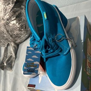 Mens Simpson collection Bart shoes mens size 9